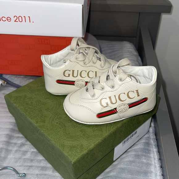 Baby Gucci Print Rhyton Sneaker - Picture 3 of 4